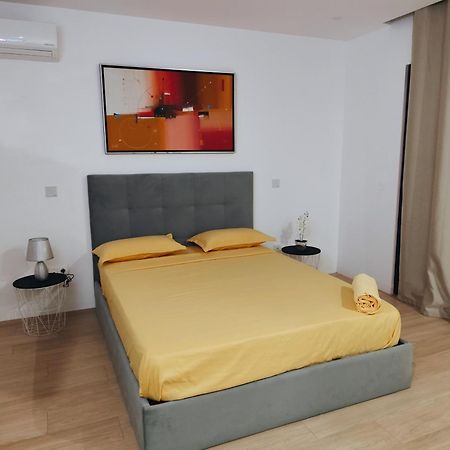 Ocean Mirror Apartment Praia Exterior photo