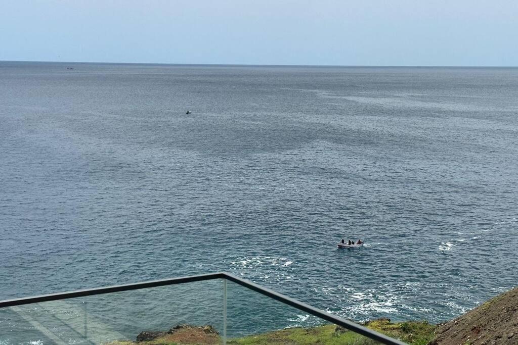 Ocean Mirror Apartment Praia Exterior photo